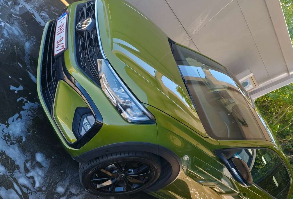 Volkswagen Taigo 1.0 TSI R-Line Business OPF DSG