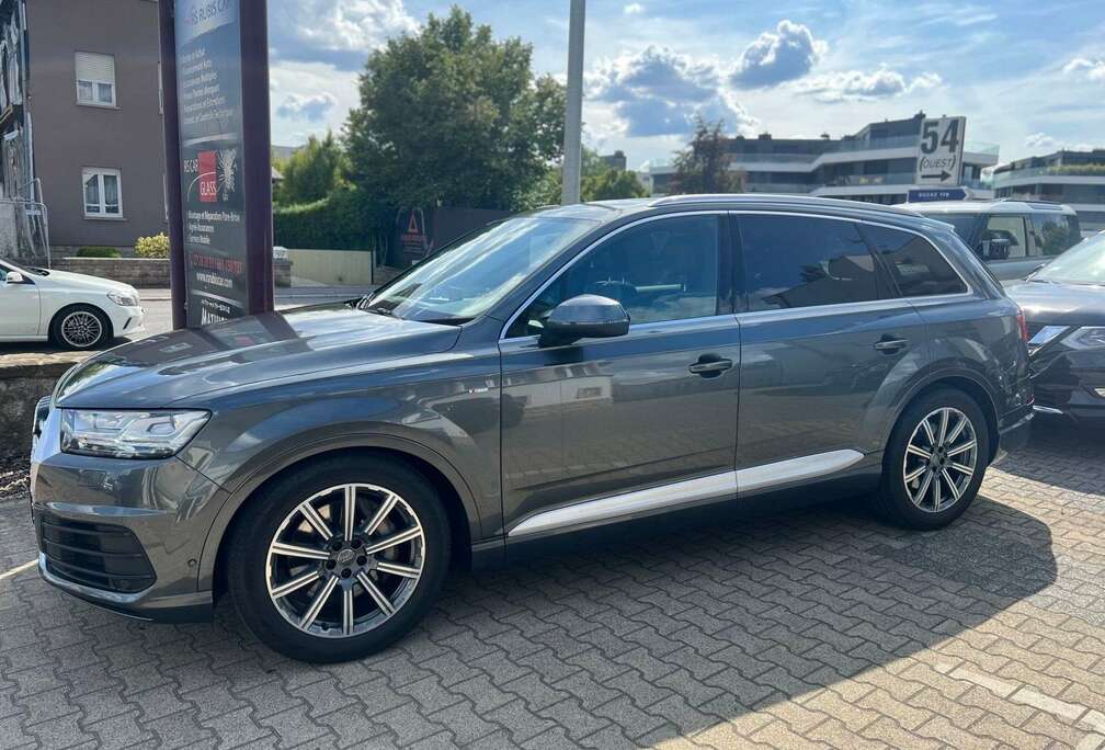 Audi Audi Q7 50 Tdi Quattro S line Led+Leder+Pano