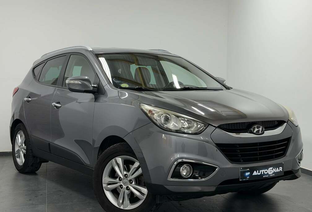 Hyundai 2.0 CRDi 4WD 1erMain - Carnet