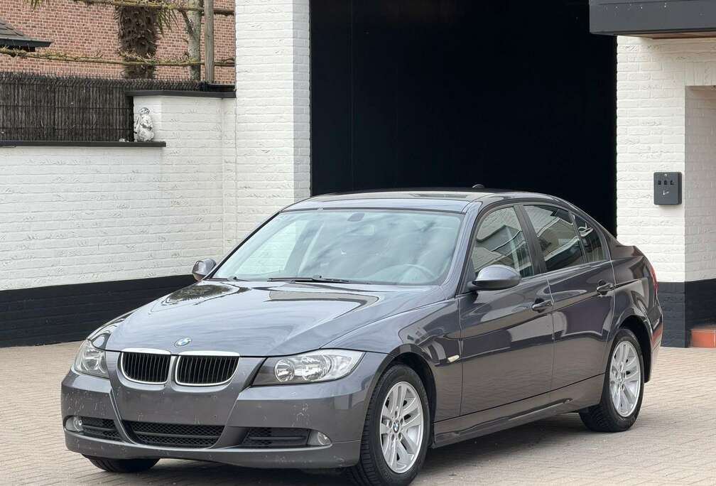 BMW 318 d