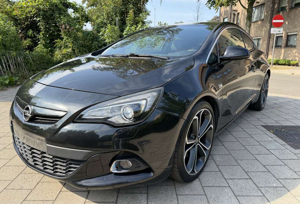 Opel GTC 2.0 CDTi BiTurbo Start&Stop DPF