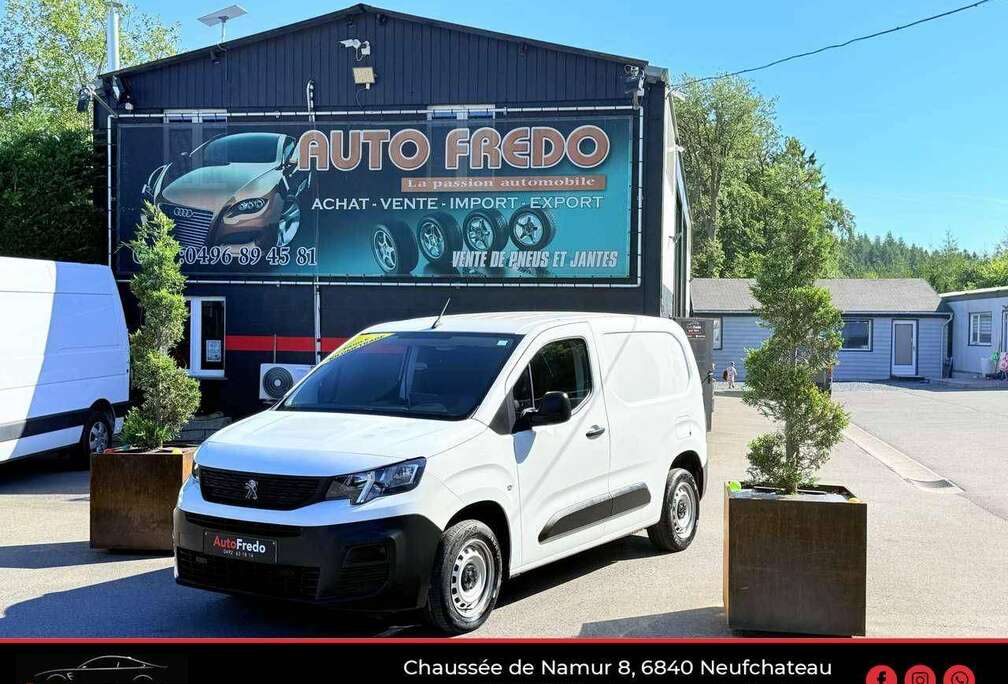 Peugeot 1.5 BlueHDi L1 *24 000 KM */* Gps * Clim *