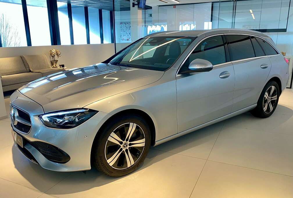 Mercedes-Benz 9G Mild Hybr. SPORT Advanced MBUX/Ambiente/Trekh.