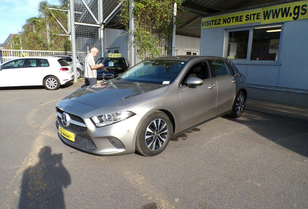 Mercedes-Benz 1.3 136cv beige 08/20 48.273 km Airco GPS Capteurs