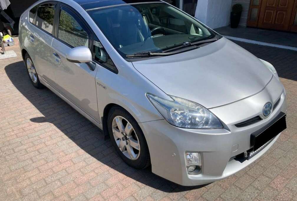 Toyota Prius 1.8i VVT-i Hybrid Luna