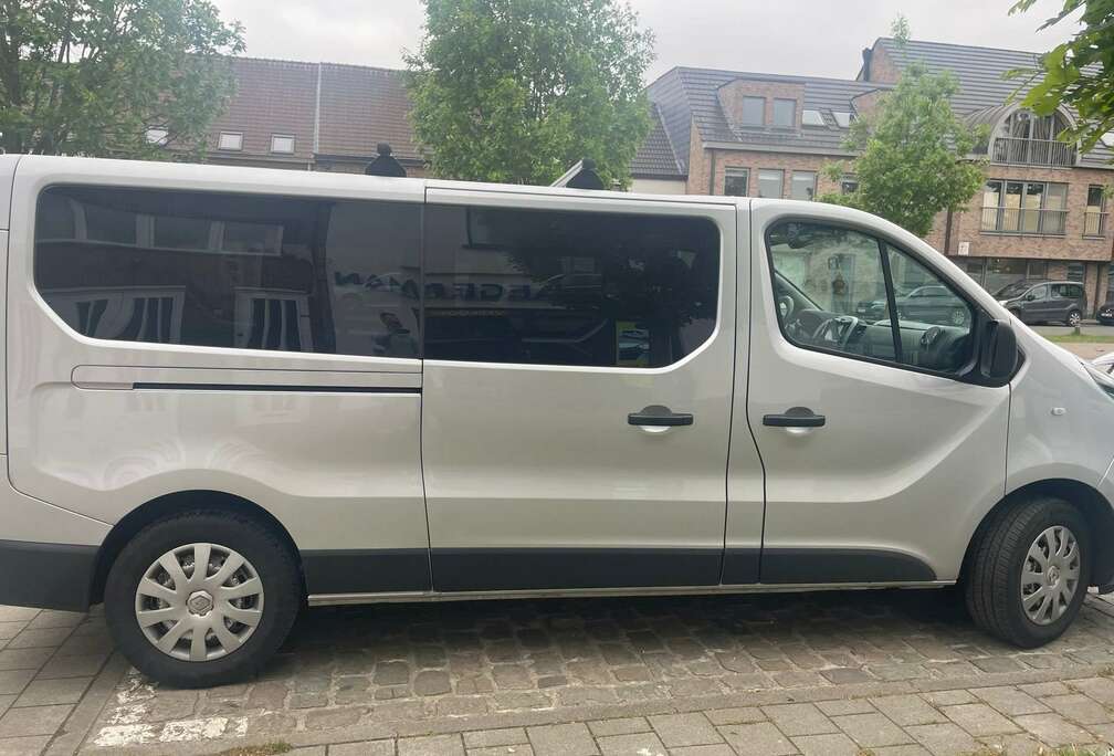 Renault RENAULT TRAFFIC*MINIBUS 9-zit*BTWAFTREKBAAR*MY2019