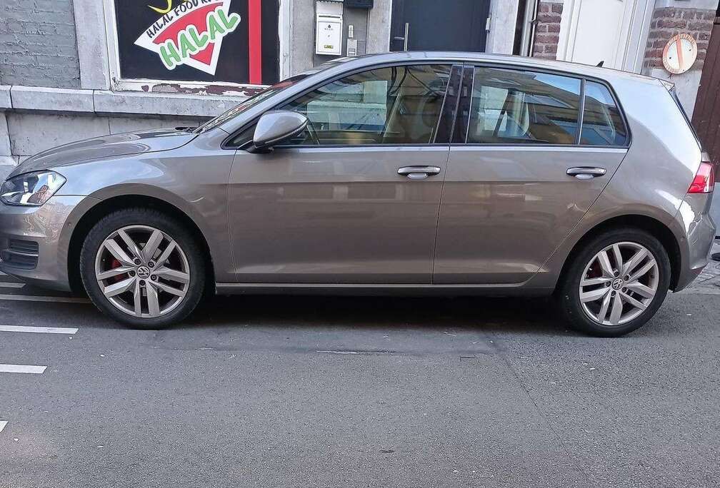 Volkswagen Golf 1.6 CR TDi Trendline