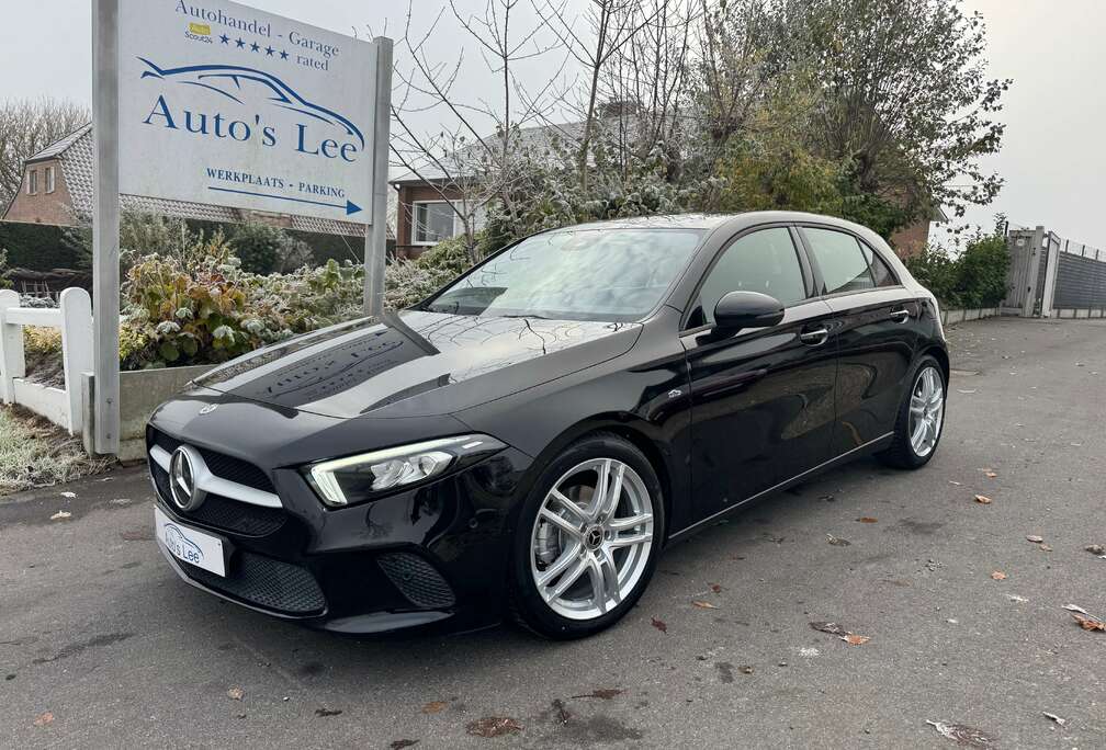 Mercedes-Benz A 180 led koplamp/camera/lane assist/carplay/…