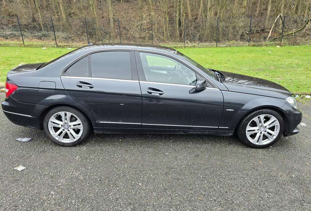 Mercedes-Benz CGI BlueEFFICIENCY Avantgarde