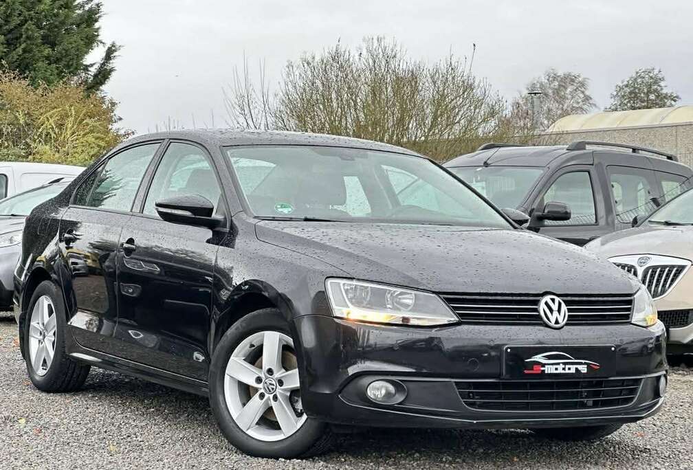 Volkswagen Jetta 1.6 CR TDi Comfortline BMT