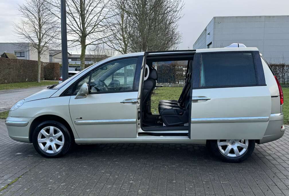 Peugeot 2.0 HDi Style FAP 7place