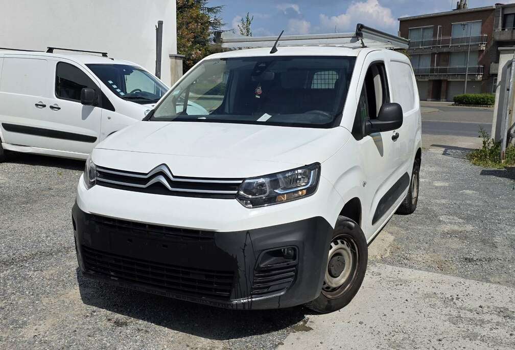 Citroen 1.5 UTILITAIRE / 3pl / Airco / Capteurs