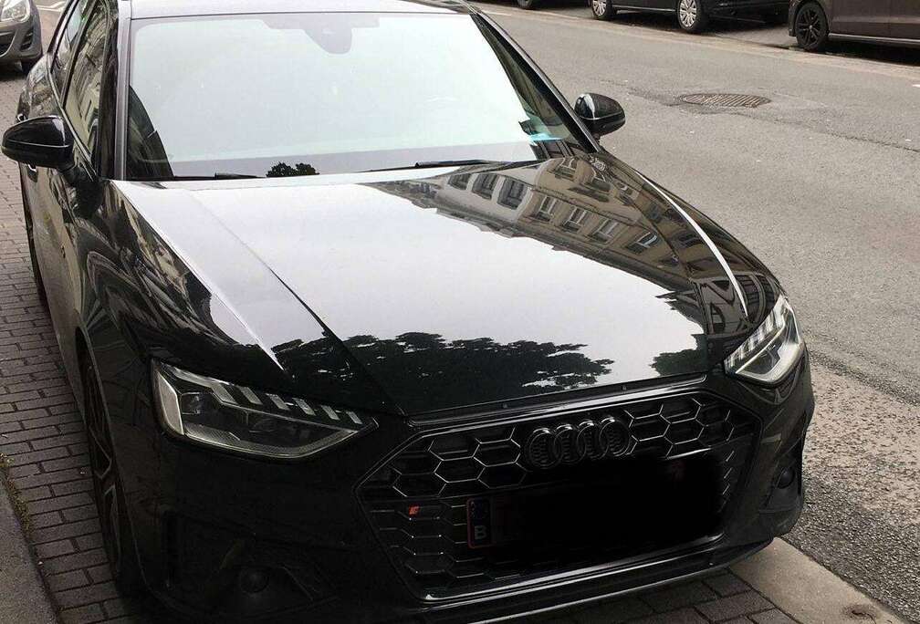 Audi A4 Avant 35 TDi S line S tronic