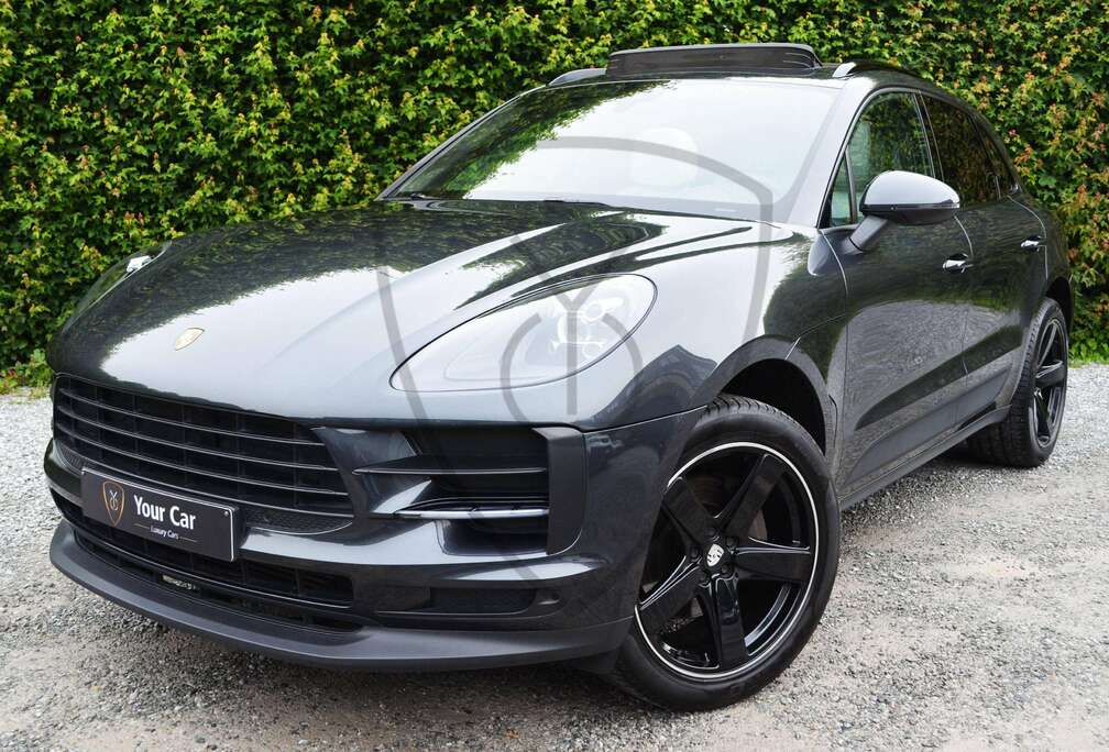 Porsche Macan 2.0 Turbo PDK * PANO * 14 WAY SEATS * TOW-BAR * CAMERA