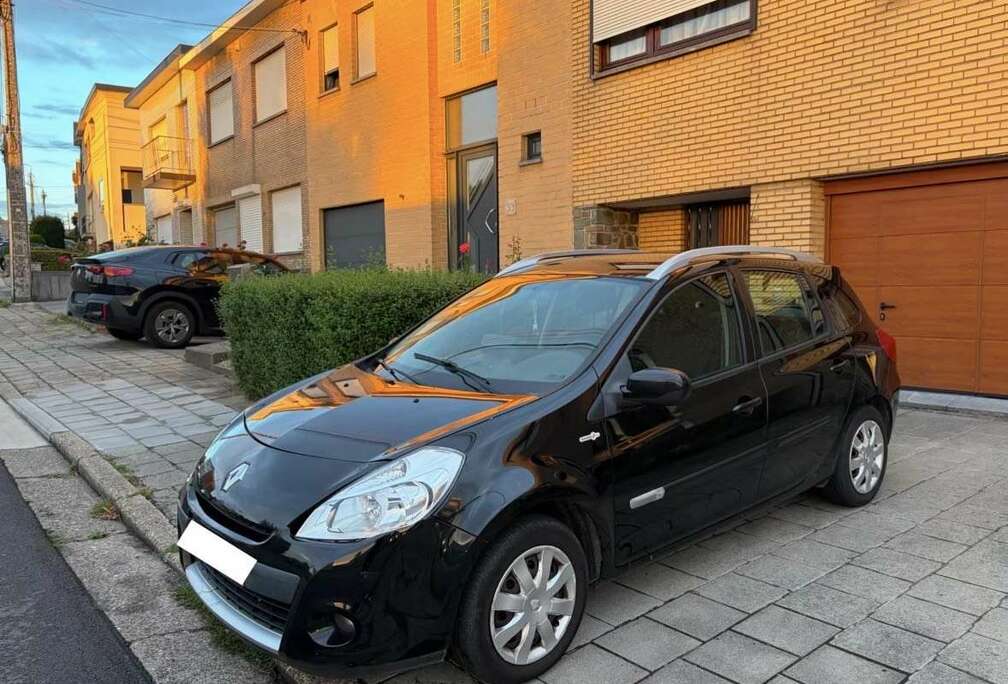 Renault 1.5 dCi 90 FAP Grandtour TomTom Edition
