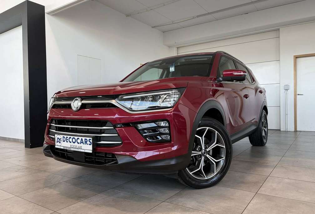 SsangYong Apple Carplay -  Android Auto / Trekhaak / Camera / Zetelverwarming /