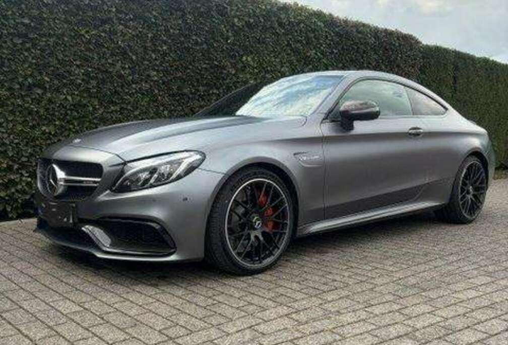Mercedes-Benz C 63 S AMG Coupe