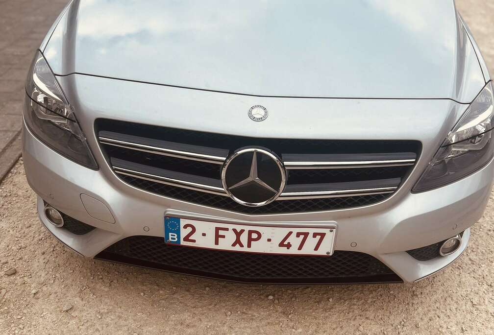 Mercedes-Benz CDI BlueEFFICIENCY EDITION 1