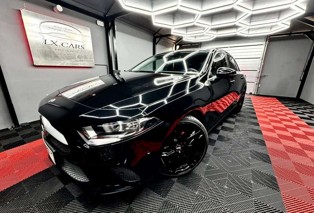 Mercedes-Benz AMG 160 * LOOK AMG * VIRTUAL * FULL BLACK