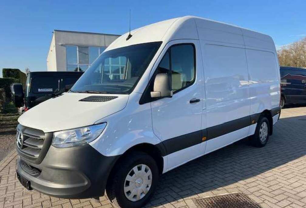 Mercedes-Benz 317 L2H2 AUTOMAAT TREKH 3500 KG - 33900 EX BTW