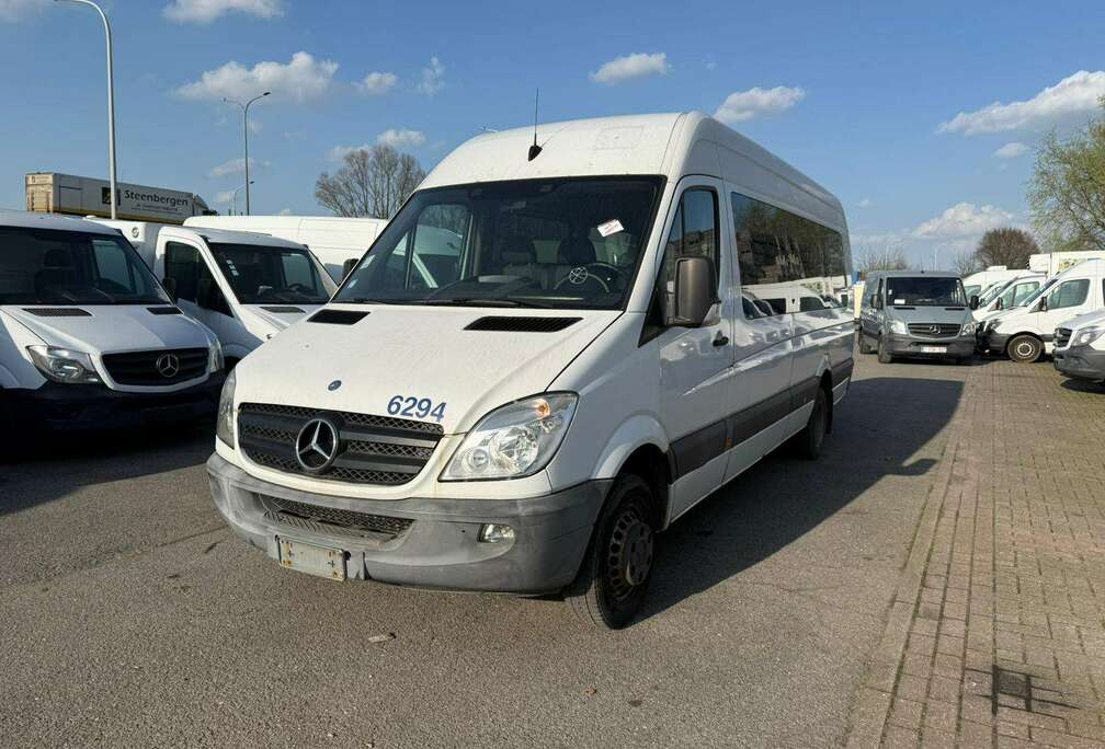 Mercedes-Benz 510 (Stock ID 45342)