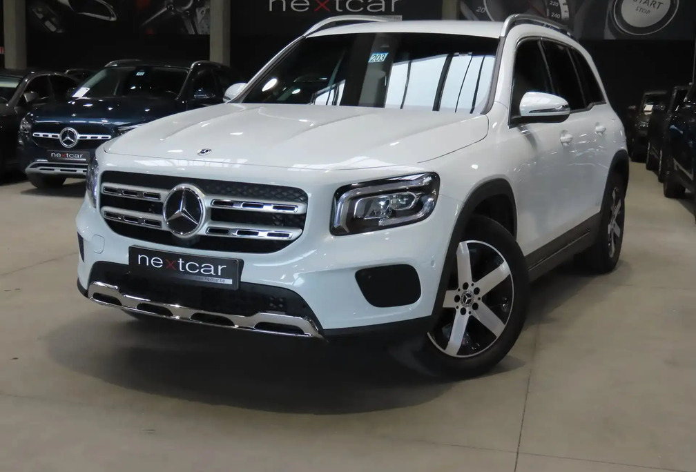 Mercedes-Benz d Luxury 8GTRONIC *CUIR-LED-CAMERA-NAVI-PARK*