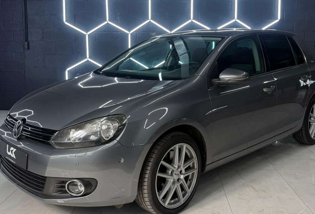Volkswagen Golf 1.4 TSI Highline united // full