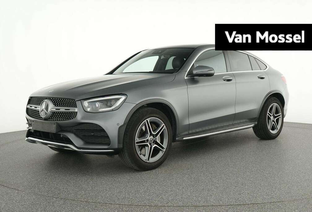Mercedes-Benz 200d 4MATIC AMG LINE Coupé + CARPLAY + LEDER + PAN