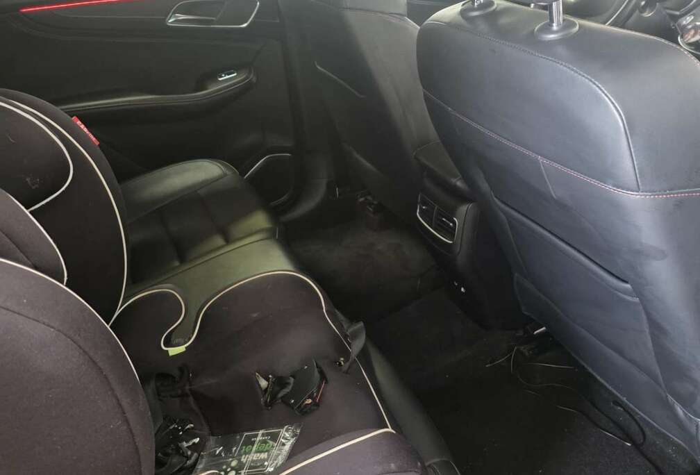 MG 1.5 T-GDi Luxury DCT