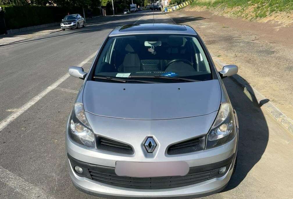 Renault 1.2i 16v Générique