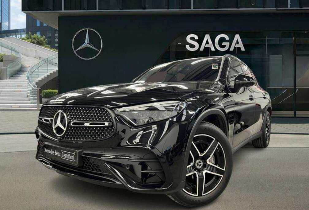 Mercedes-Benz 4MATIC AMG Line