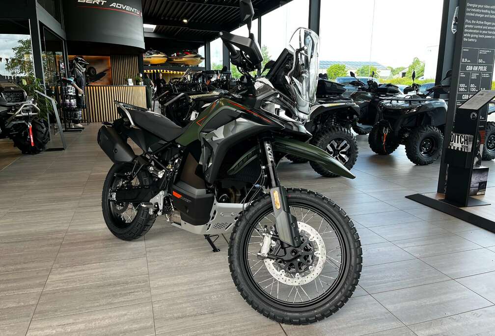 1000MT-X // IN STOCK, DIRECT LEVERBAAR!