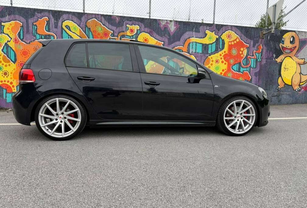 Volkswagen Golf 5p 2.0 tdi Highline 4motion