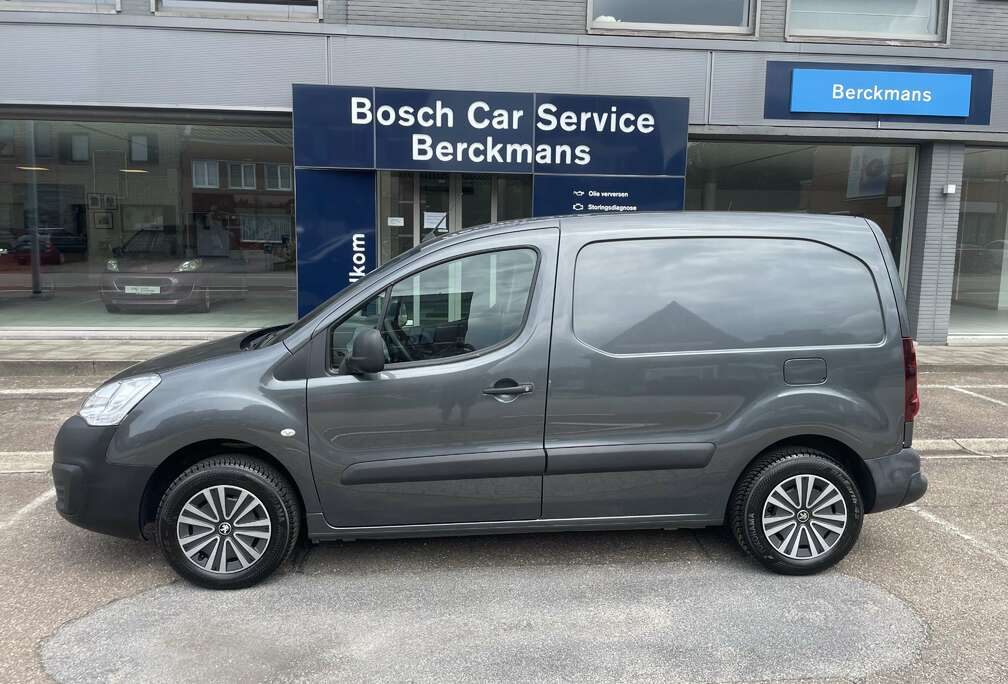 Peugeot Bestelwagen 1.6 Benzine + Navi + Parkeersensoren