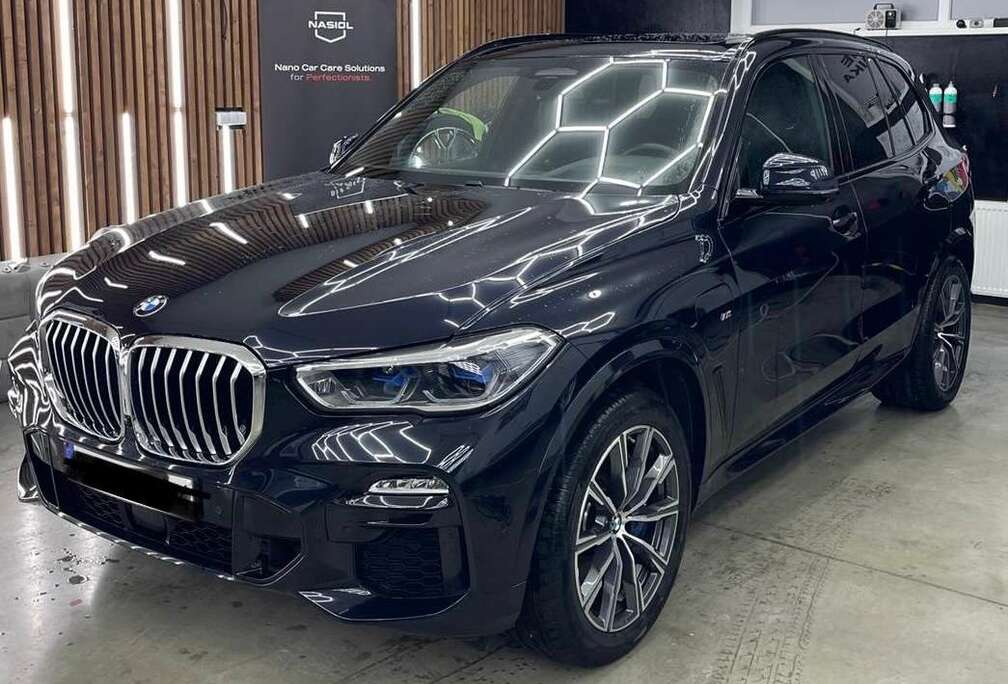 BMW X5 xDrive45e