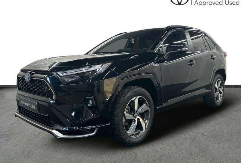 Toyota Dynamic Plus AWD PLUG-IN