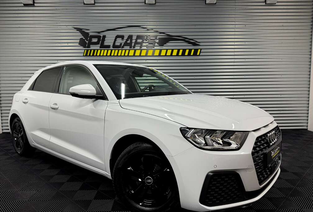 Audi A1 30 TFSI S tronic  LOOK S LINE  GARANTIE