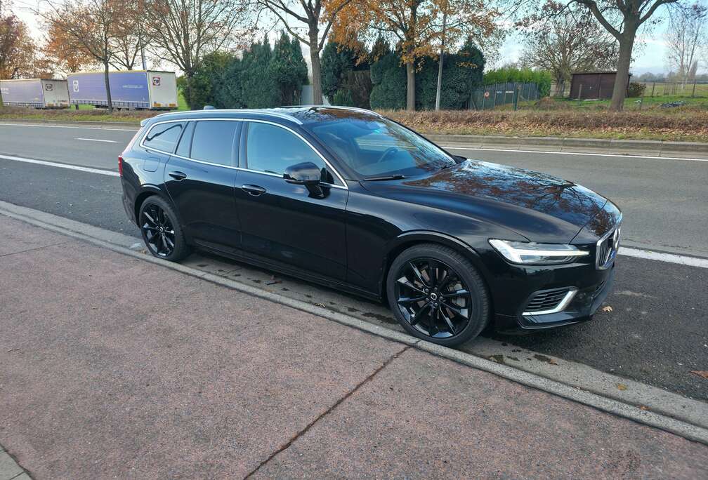 Volvo 2.0 T6 AWD PHEV Inscription Expression 1EIG.