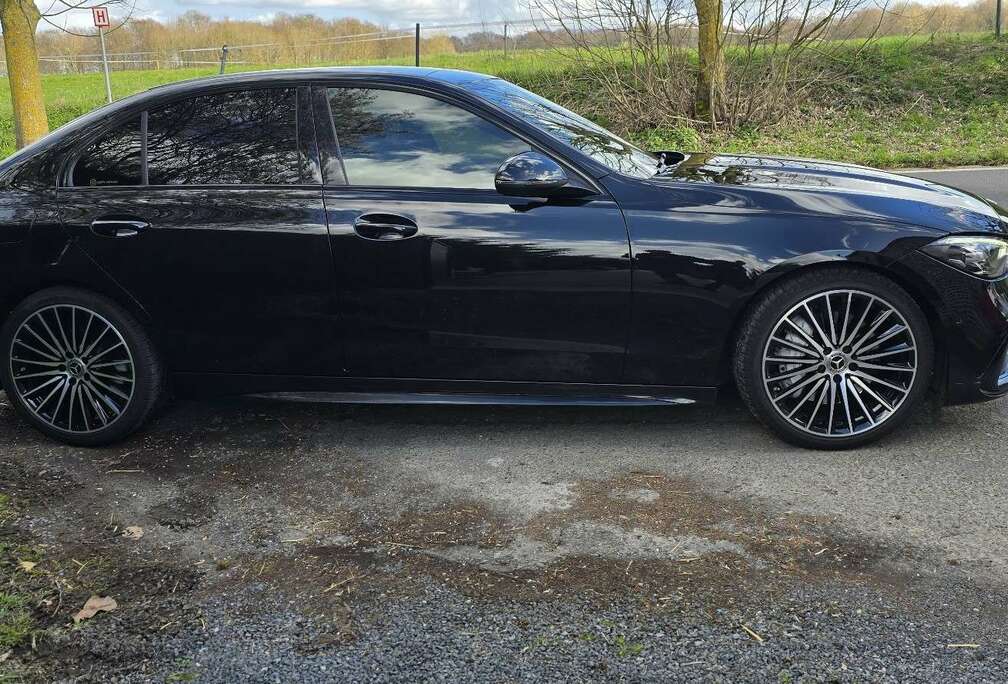 Mercedes-Benz AMG Line