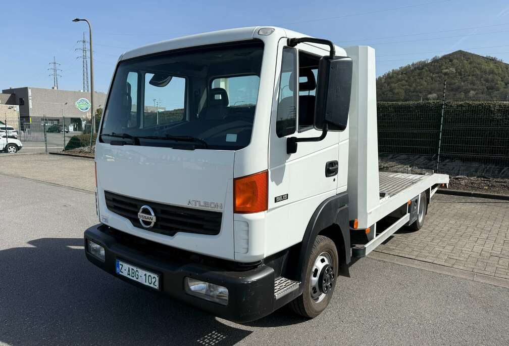 Nissan ATLEON 43000KM ETAT NEUF PRET A IMMATRICULE