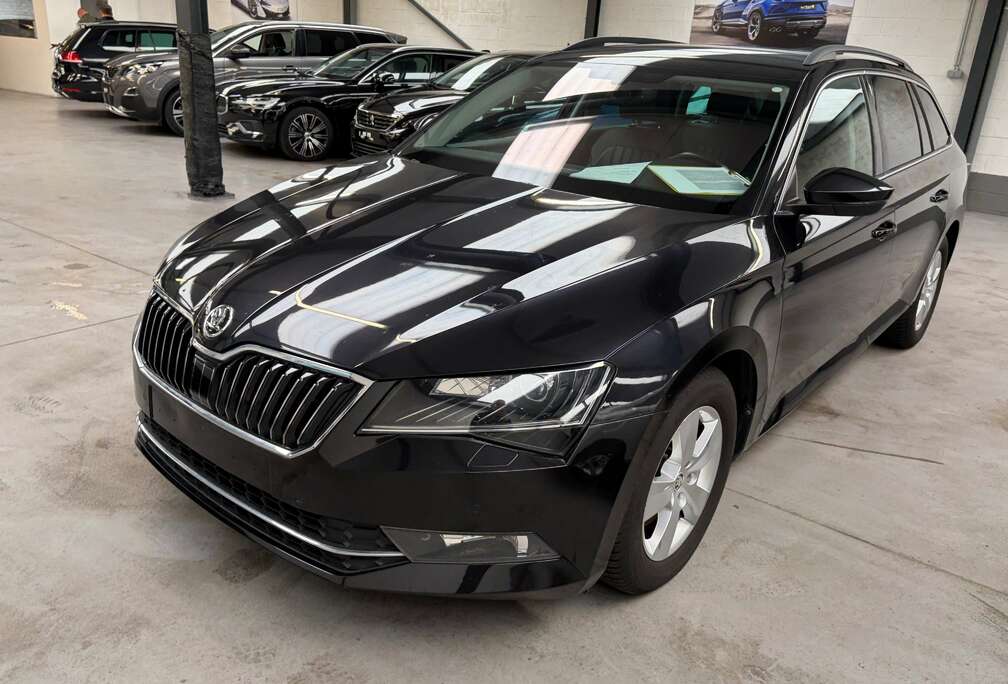 Skoda Superb SW 1.6 CR TDi Corporate Edition DSG