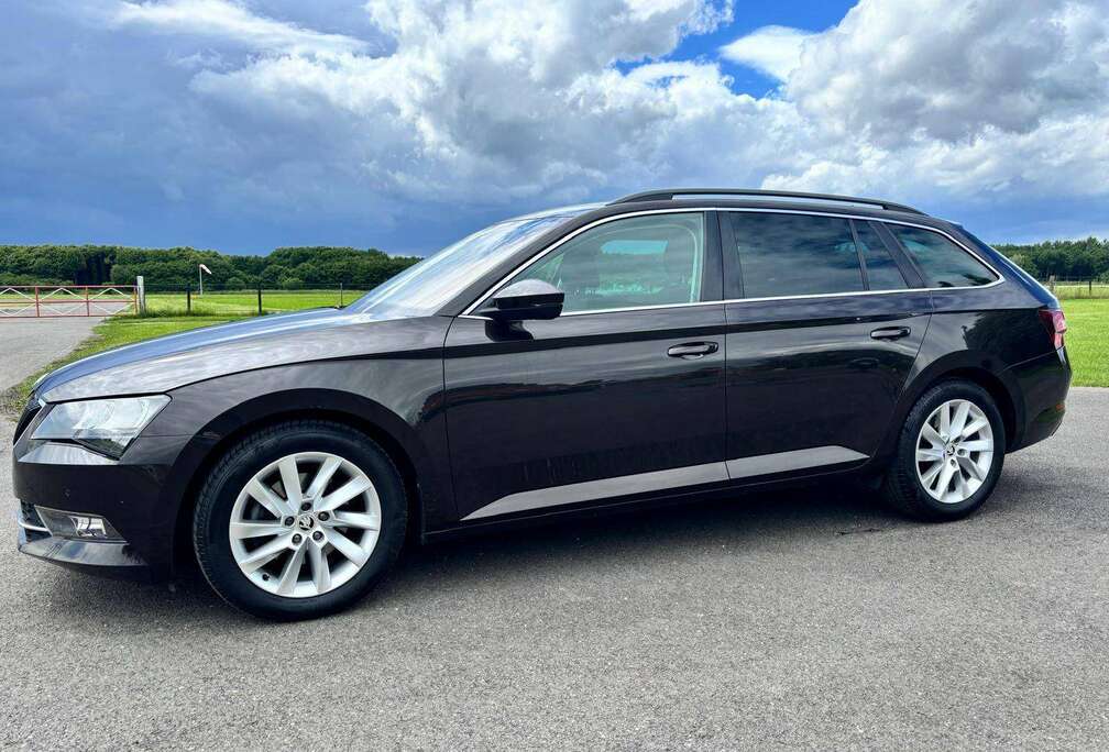 Skoda Superb SW 1.4 TSI ACT Ambition DSG