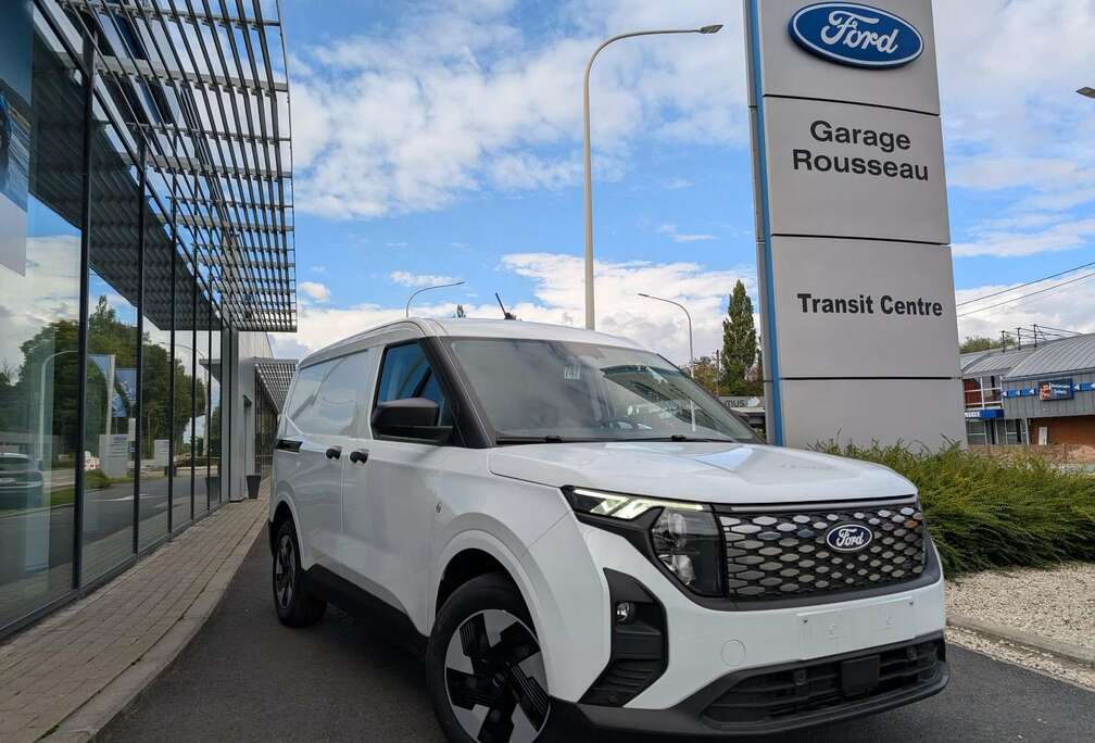 Ford Trend 43 kWh - 287 km (423km en ville) d\'autonomie