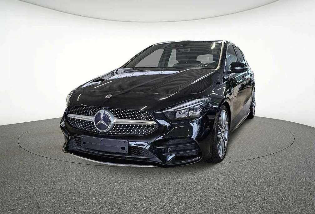 Mercedes-Benz AMG LINE