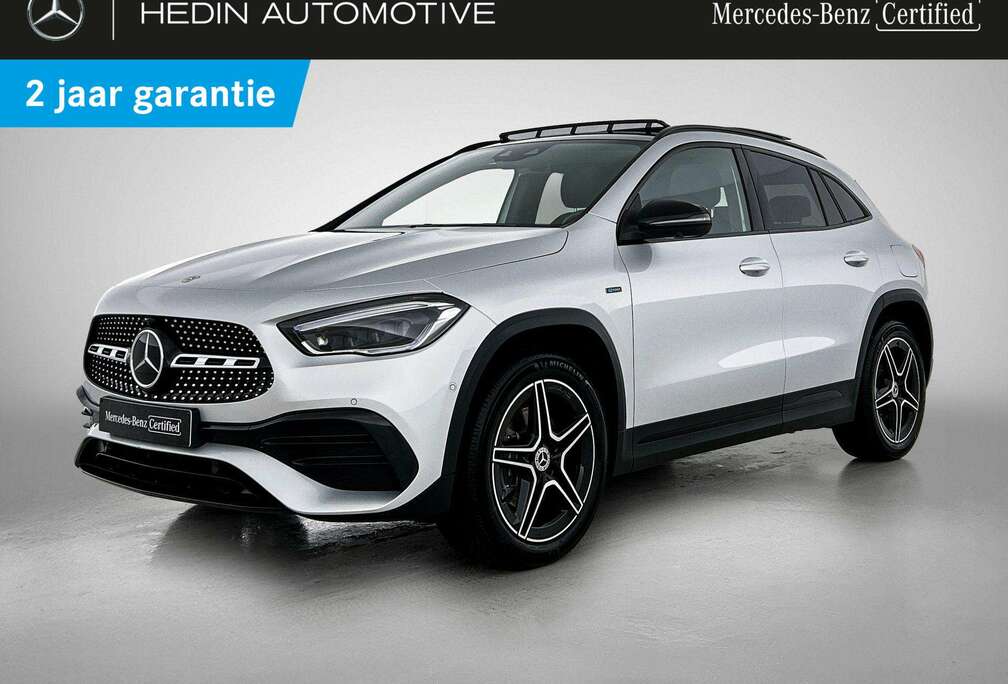 Mercedes-Benz e AMG Line  Panoramisch Dak  Trekhaak   Memory