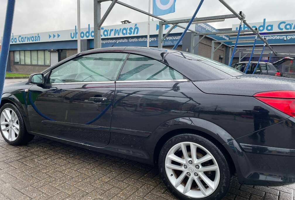 Opel Astra Twin Top 1.6 Cosmo