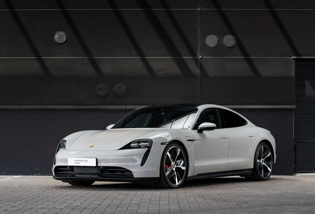 Porsche Taycan 93.4 kWh Taycan 4S