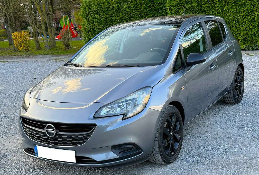 Opel 1.2i Black Edition 1ier Propriétaire CarPlay