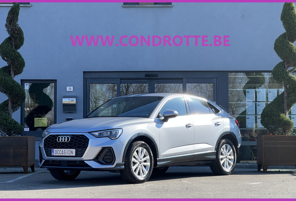Audi HYBRIDE ESSENCE S-TRONIC 245 CV