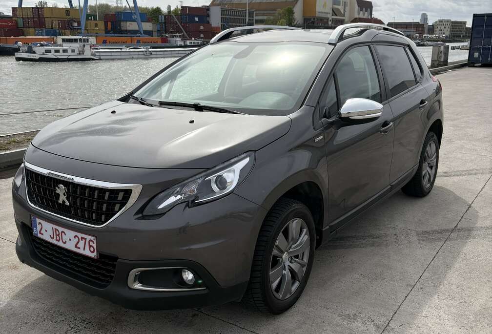 Peugeot 1.2i PureTech Style